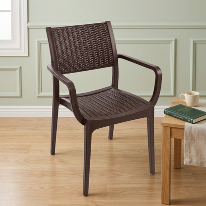 Silla ratan café